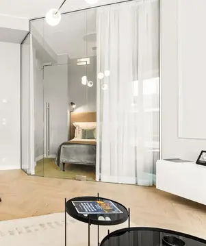 Bob W Tallinn City Centre - Ambassador Apartment Glass Door