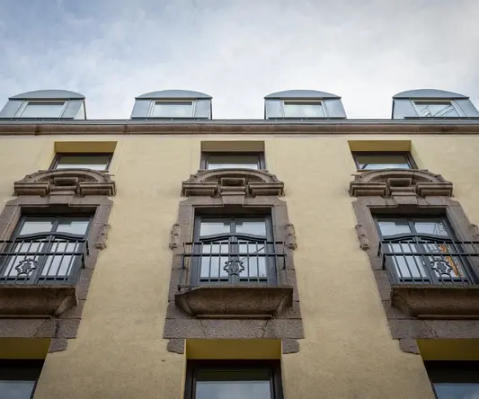 a building with many windows