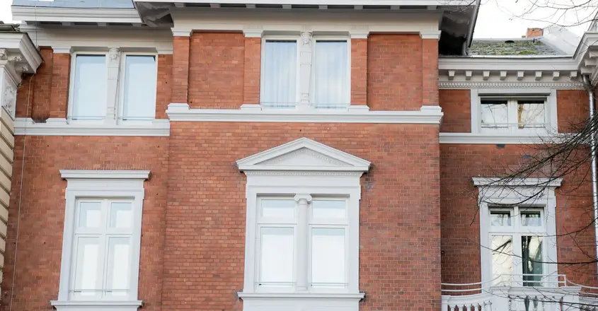 Bob W Lübeck Old Town Exterior