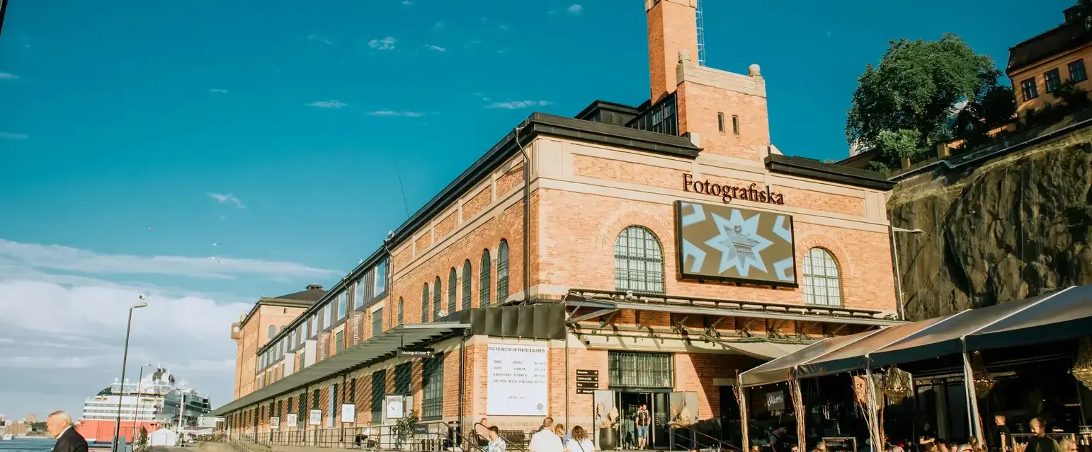 Cutting-edge photography with a view that’ll keep you at the café longer than planned.