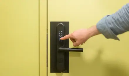 Bob W Helsinki Kluuvi Interior Digital Entrance