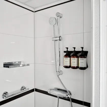 Wash away that travel feeling