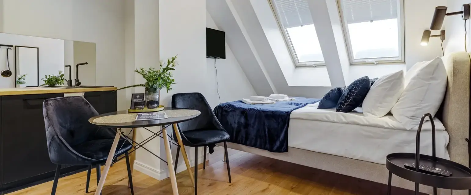 Bob W Tallinn City Centre Avangard - Original Studio - Top Floor