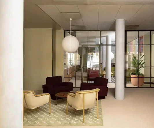 Bob W Helsinki Kaarti Lounge