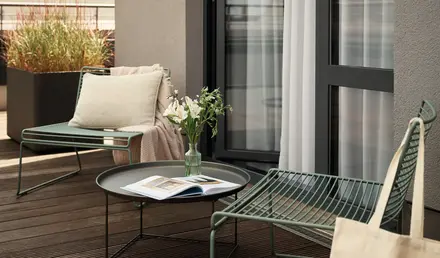 Bob W Münchner Freiheit Exterior Terrace