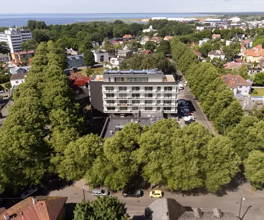 a building surrounded by trees