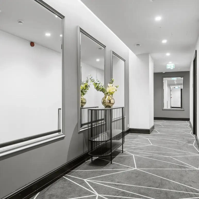 Bob W City Centre - Ambassador Historic architecture meets modern elegance