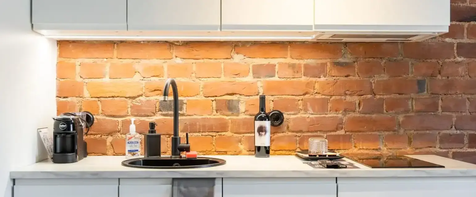 Bob W Tallinn City Centre Original Studio - Industrial Kitchen White