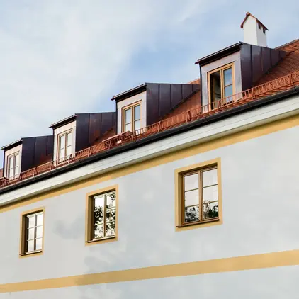 a building with many windows