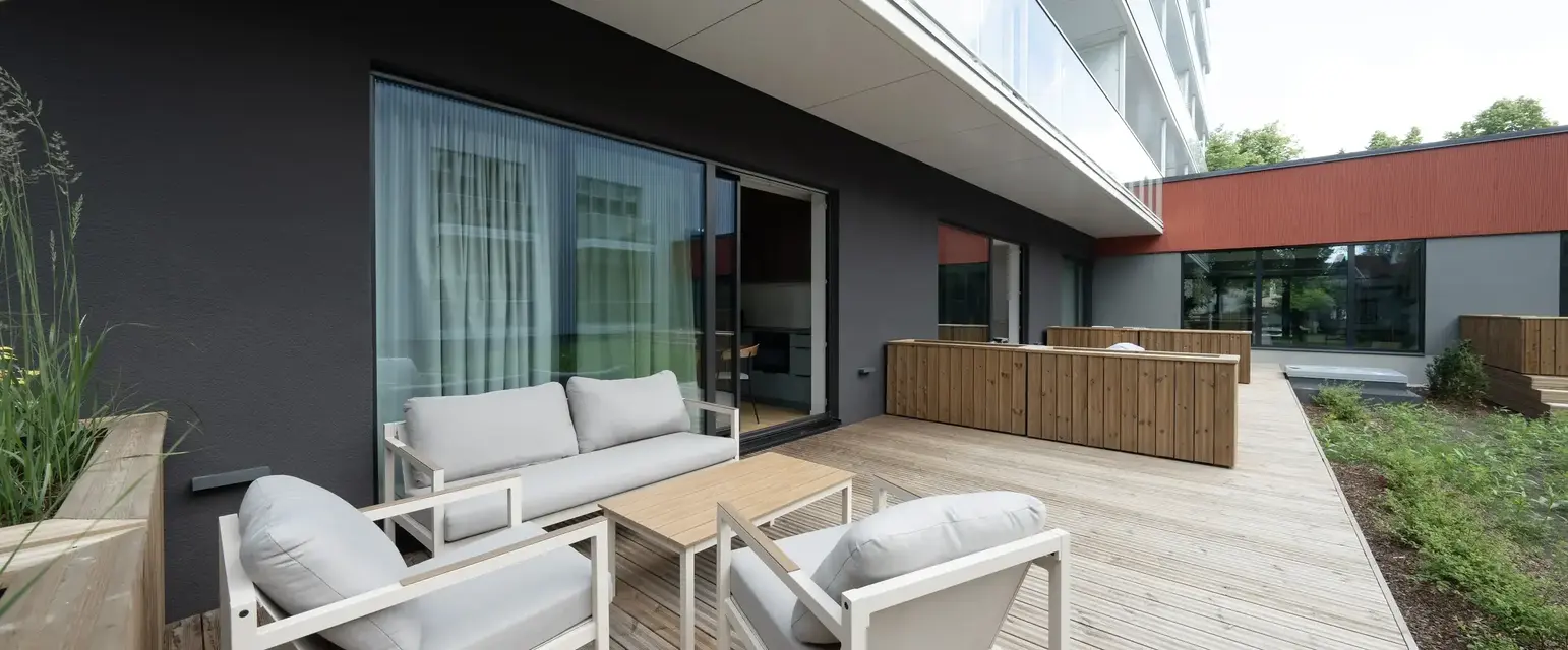 Bob W Parnu Estonia Comfy-Studio Terrace