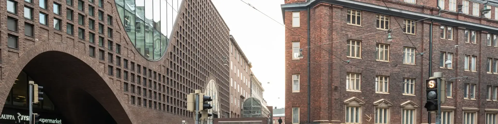 Bob W Helsinki Kluuvi Exterior University