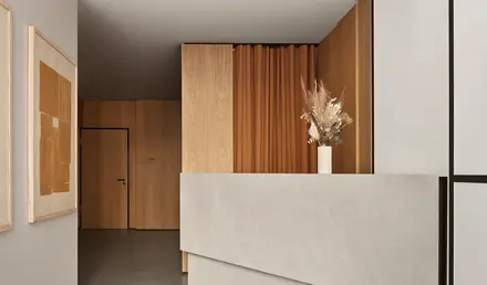 Bob W Münchner Freiheit Interior Entrance