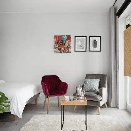 Bob W Tellisivi Living Space and Artwork