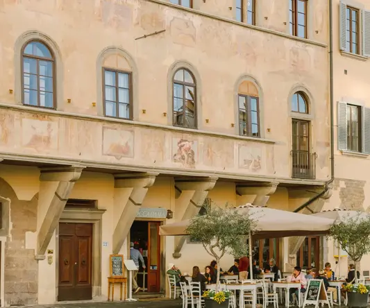 a building with many windows