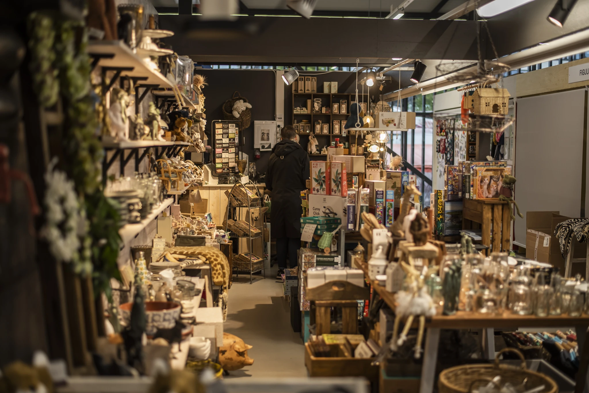 Bob W_Helsinki City Centre_Gift and homeware shop interior Bob W_Helsinki City Centre_Gift and homeware shop interior