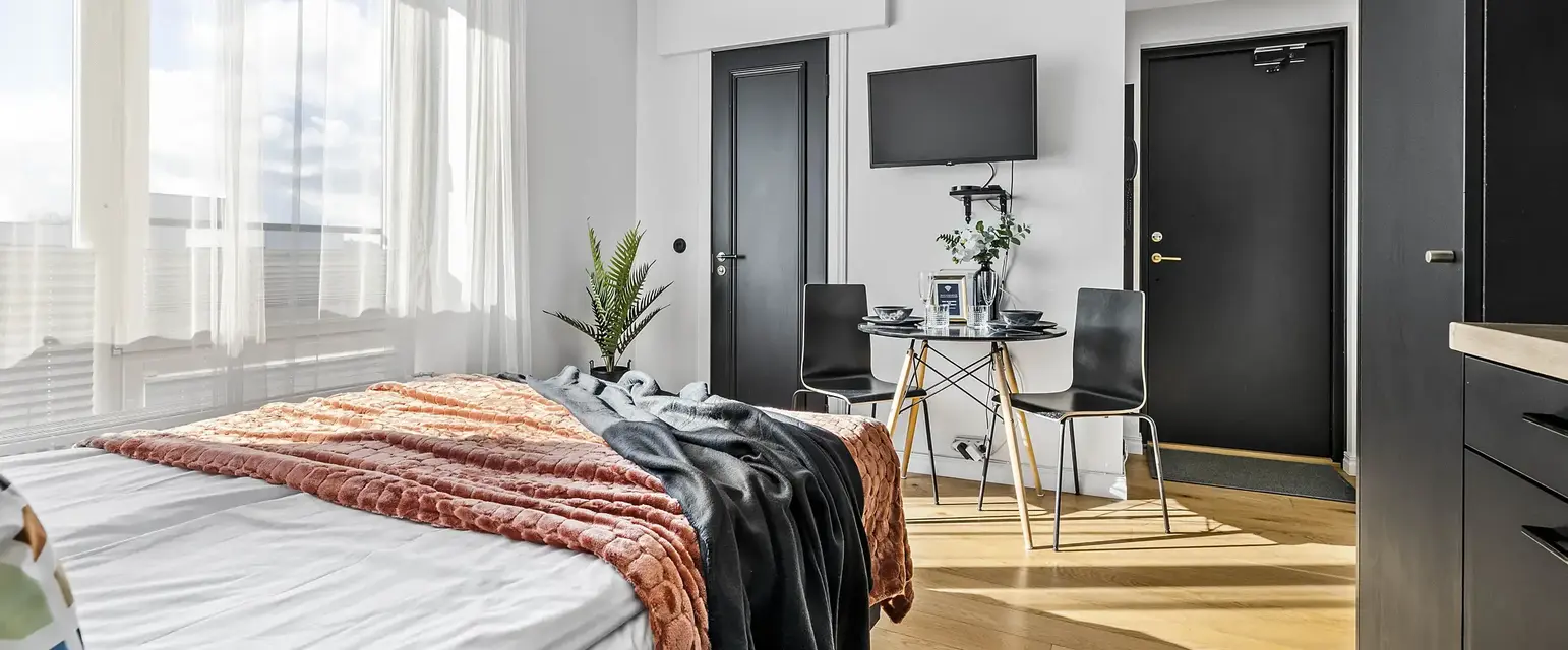 Bob W Tallinn City Centre Avangard Standard Studio Bedroom