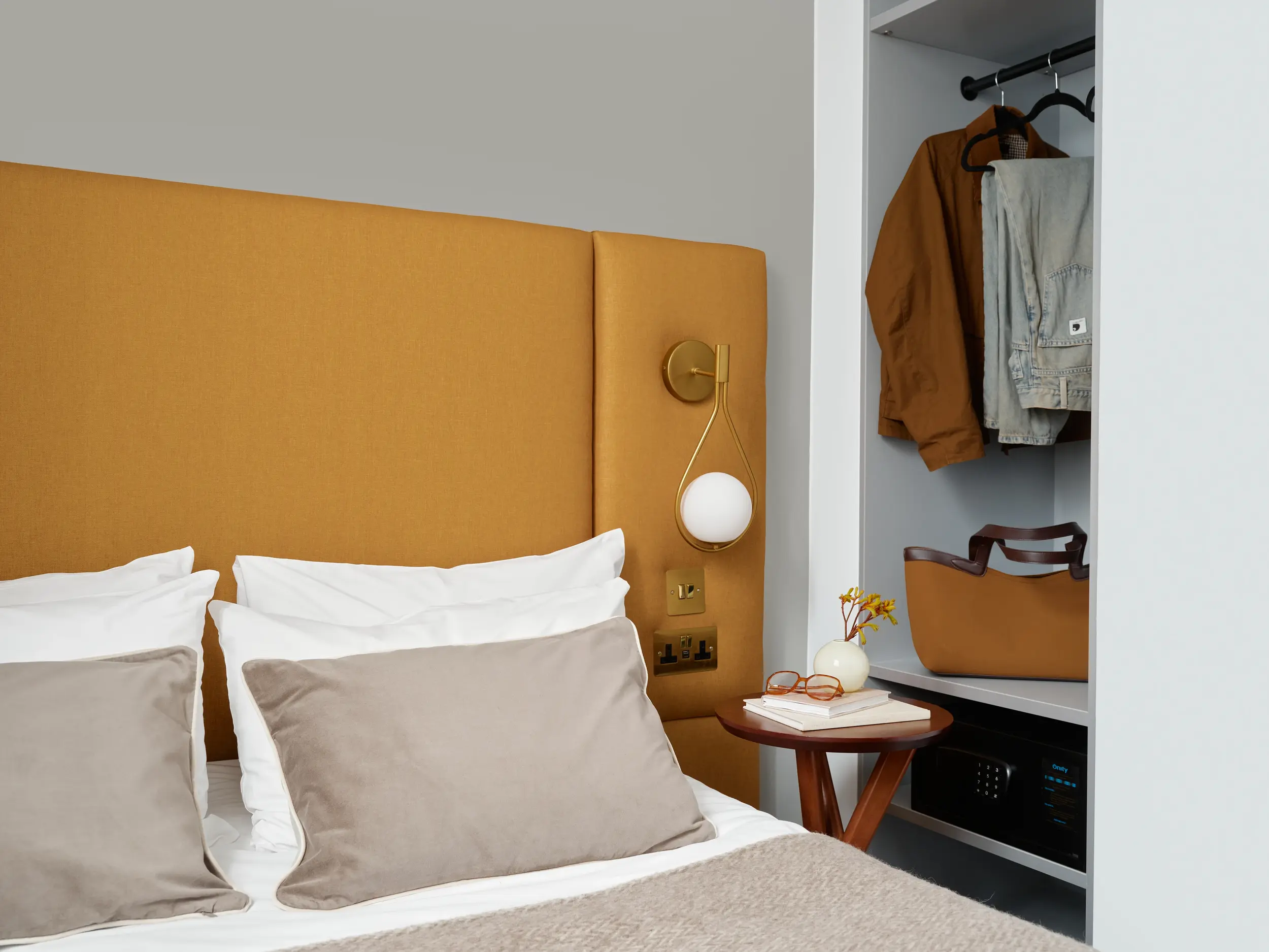 Compact Room | Bob W London Hyde Park