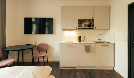 Bob W Berlin Mitte Apartment Kitchen