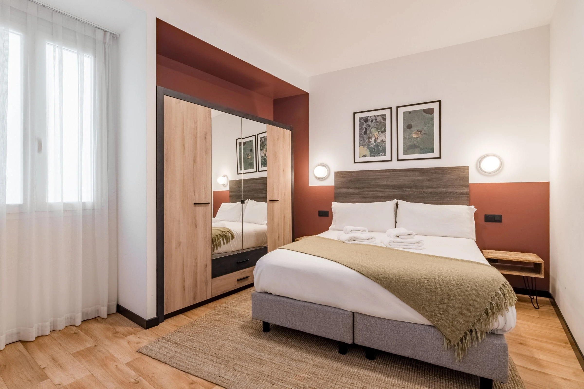 A bedroom at Bob W Madrid Atocha