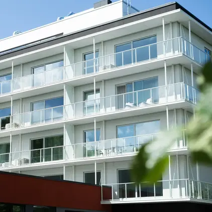 Bob W Parnu Building Front