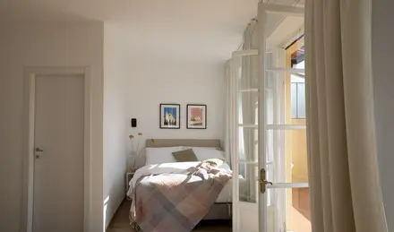 Enjoy cosy nights and lazy mornings in this Queen bed